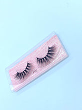 Load image into Gallery viewer, Pink JC- 103 Luxury Faux Lashes
