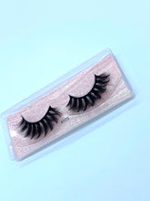 Load image into Gallery viewer, Pink JC-105 Luxury Faux Lashes
